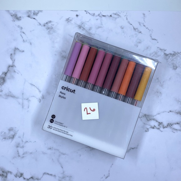 Cricut Maker Extra Fine Pens - set of 30 (item 26) - Picture 1 of 1